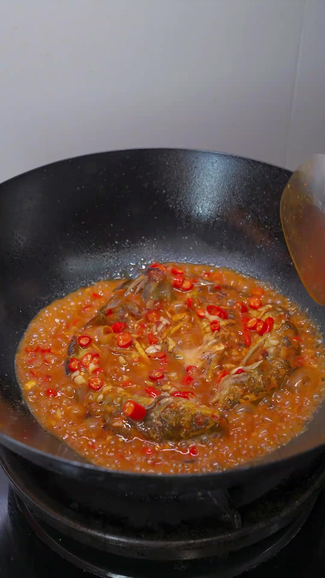 干锅黄骨鱼这样做太好吃了