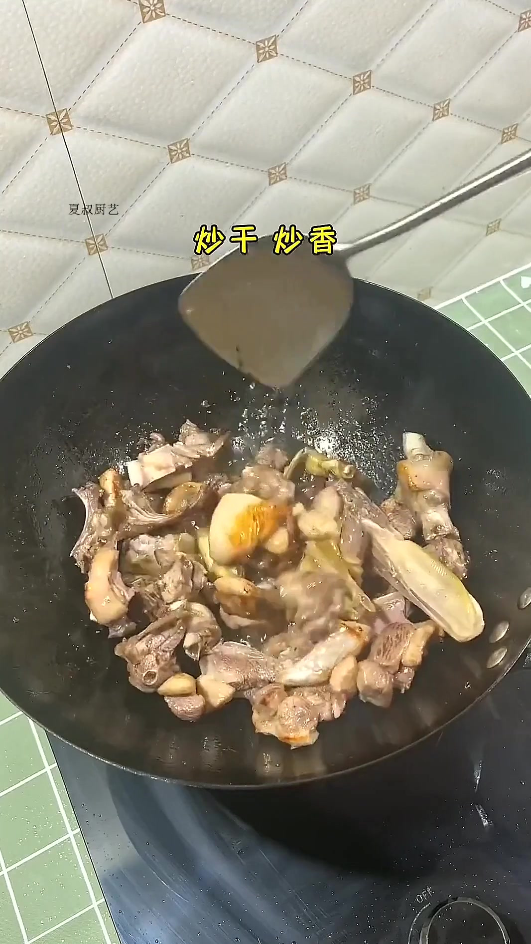 当酸笋遇上啤酒鸭,这便是广西特色菜,酸笋鸭!