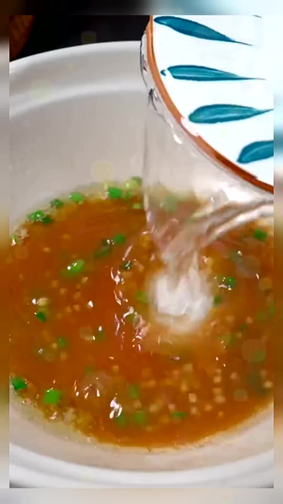 星级酒店经典名菜鲍汁菌菇煲,自己在家做原来这么简单美味,浓郁