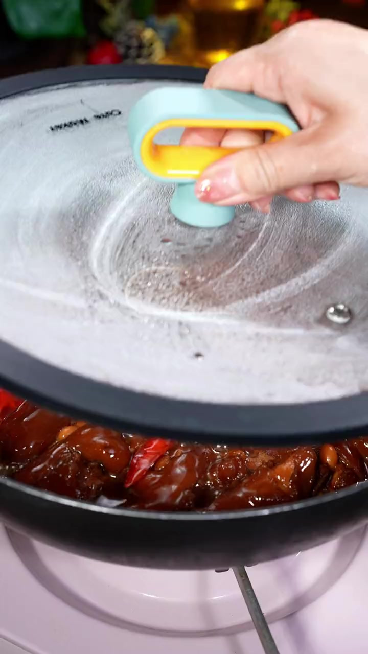 炖猪蹄这样做，肥而不腻，软烂脱骨，太香了