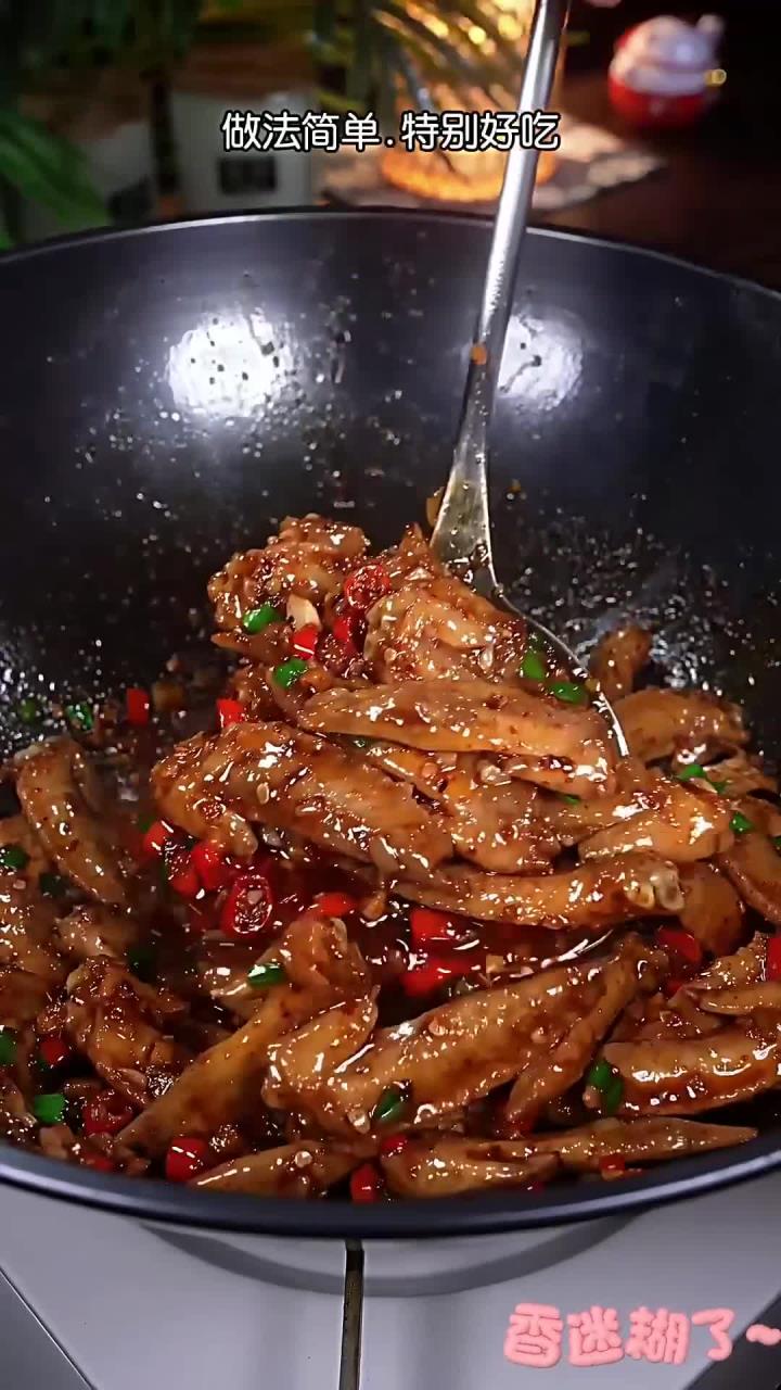 追剧少不了的香辣鸡尖,香辣过瘾,一口一个停不下来