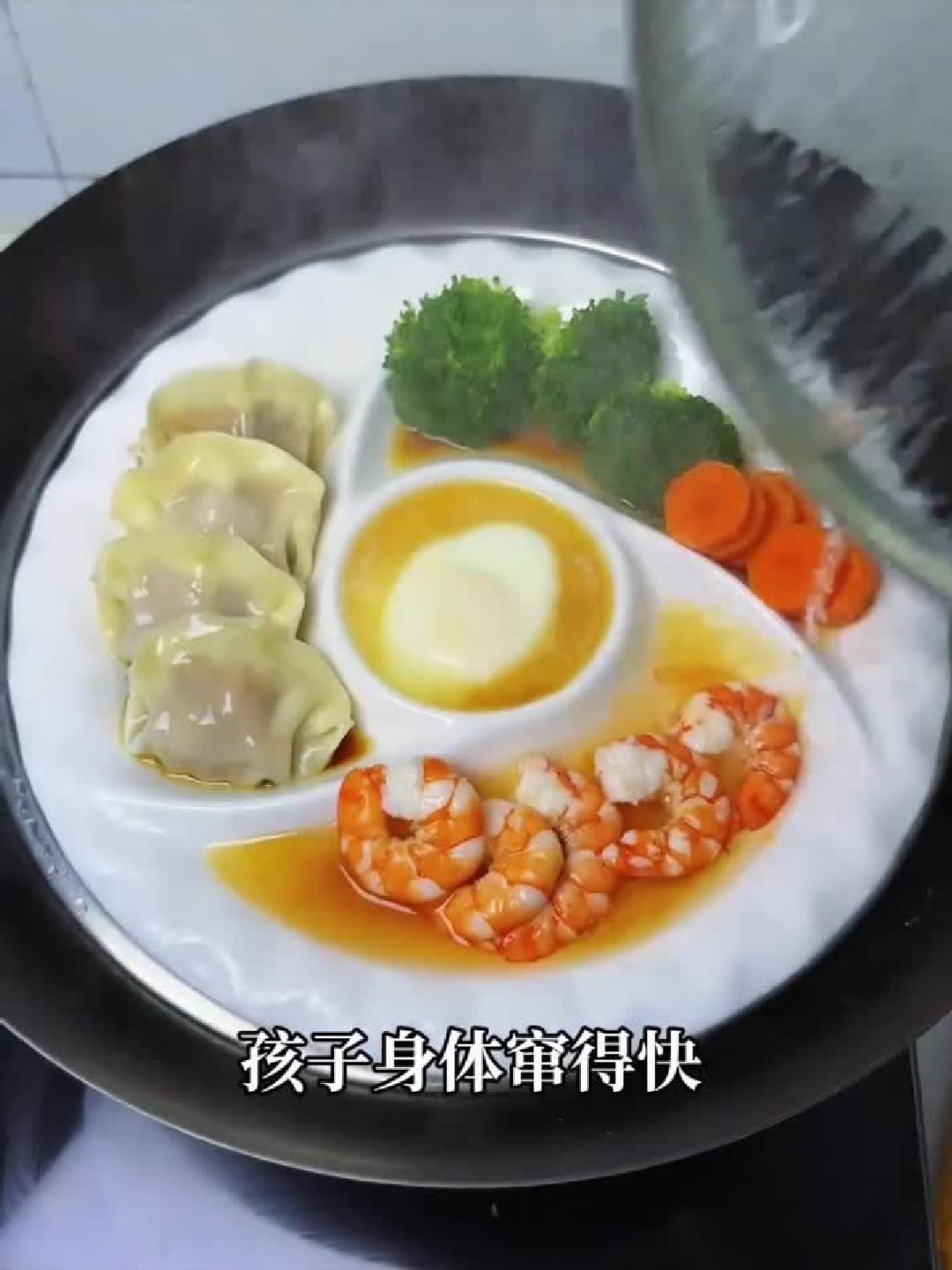 快手早餐一锅端:营养满分,助力孩子长高个!