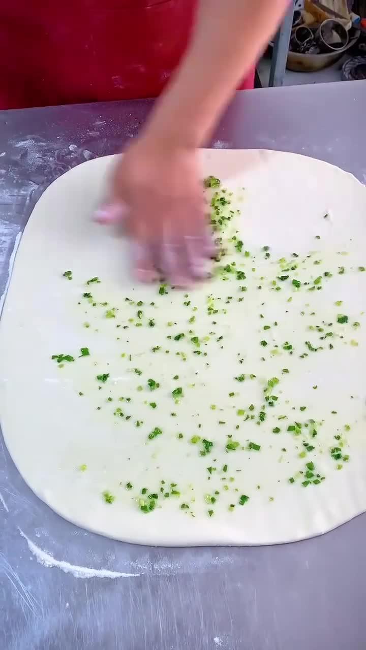 葱油饼的做法