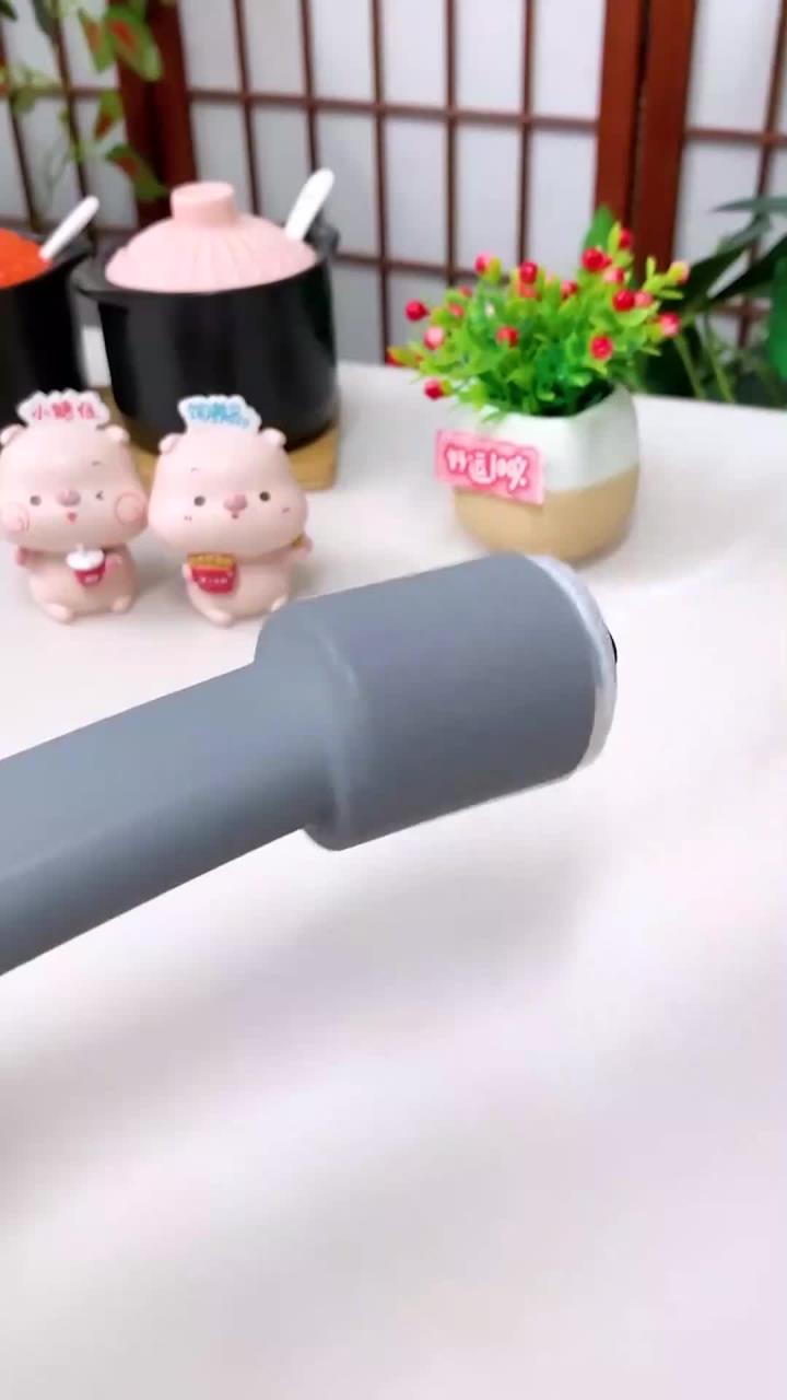炒锅必备隔热:手柄隔热套,安装简便,让烹饪过程更安全!