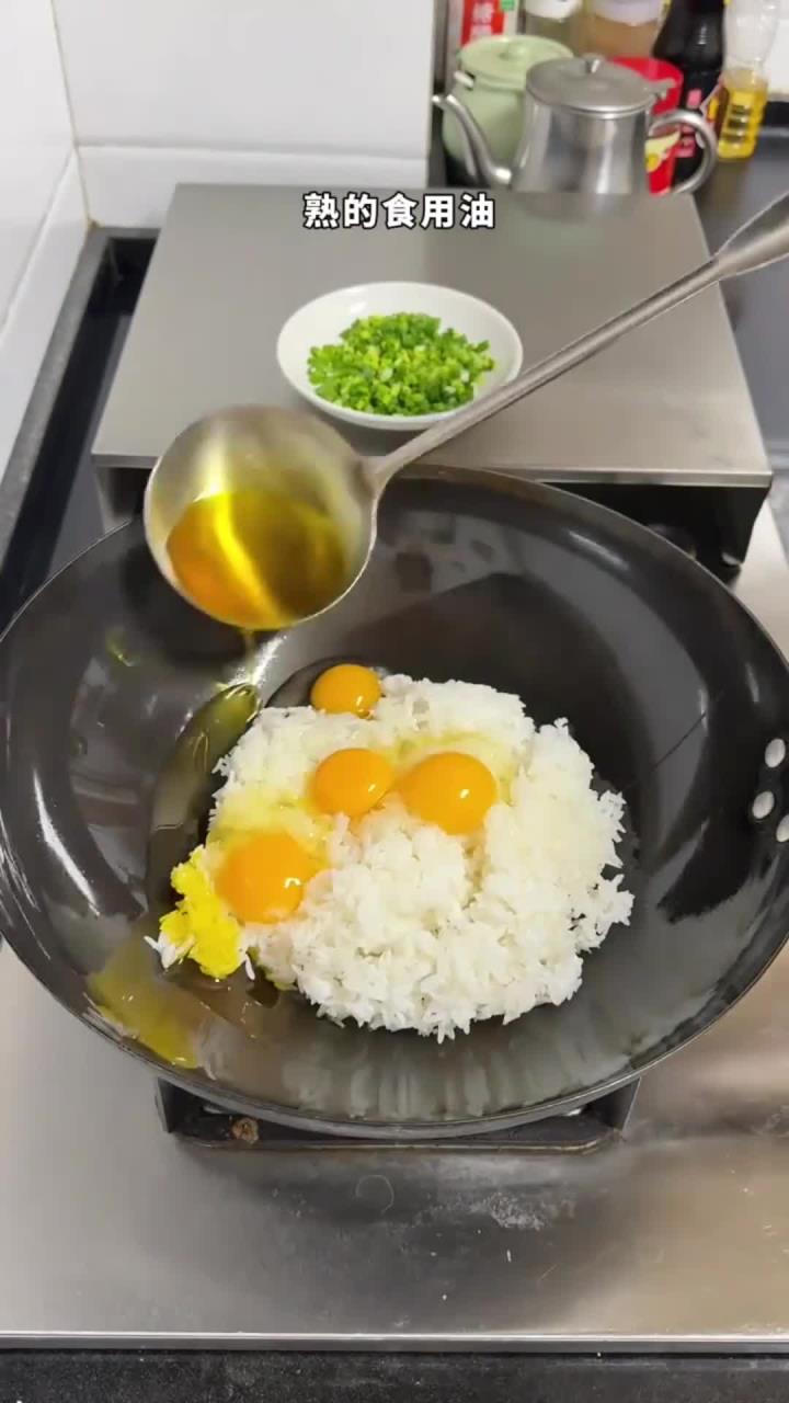 黄金蛋炒饭