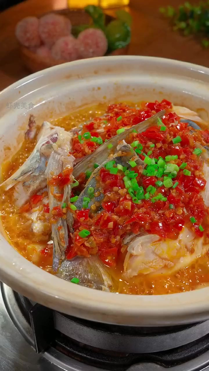正宗剁椒鱼头秘方,桌桌必点的美味秘诀!