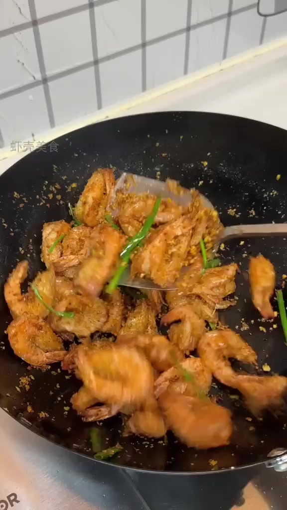 酥脆避风塘大虾,连壳都能吃的神级做法!