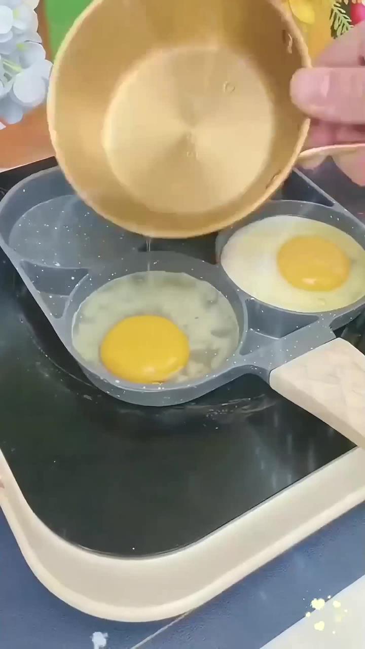 卡罗特多孔多用不粘鸡蛋汉堡平底锅家用四孔早 锅煎饼锅煎蛋神器