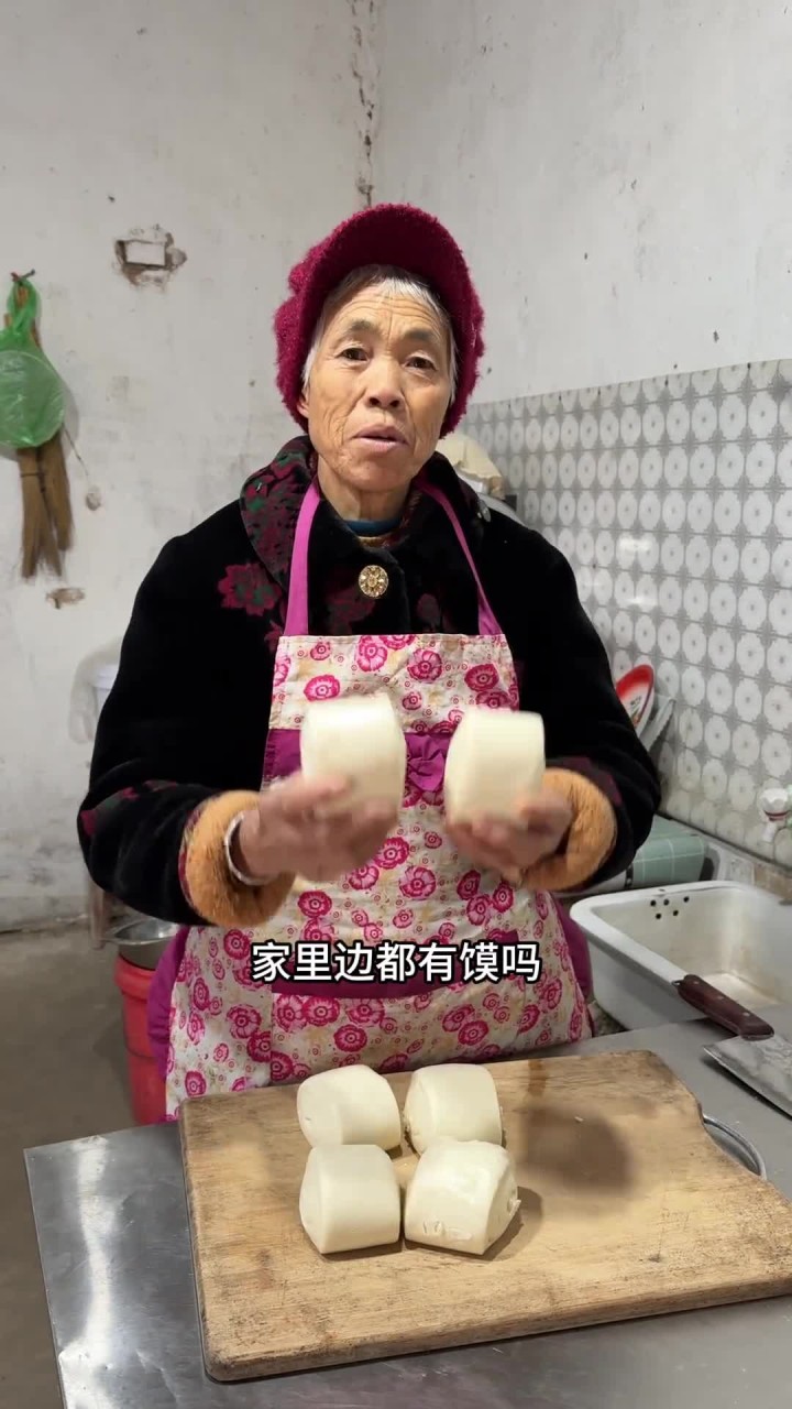 炒馒头 酸辣白菜