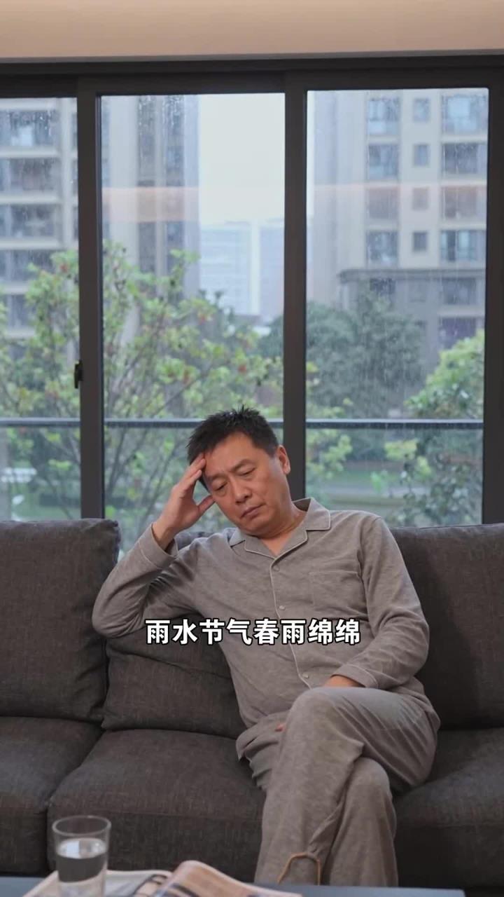 雨水节气多喝红豆薏米水冬瓜汤,健脾祛湿应对春雨多