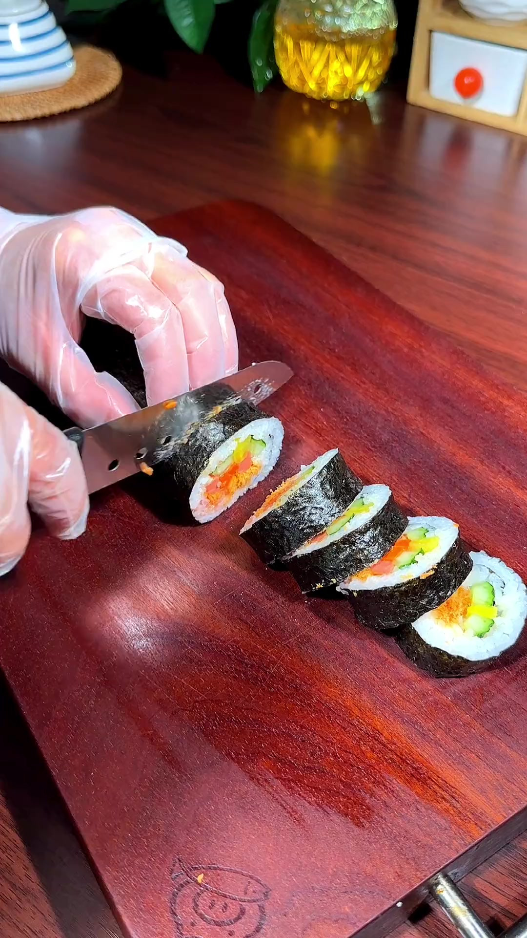 以后想吃寿司，自己在家做，干净又卫生，比外面买的还好吃