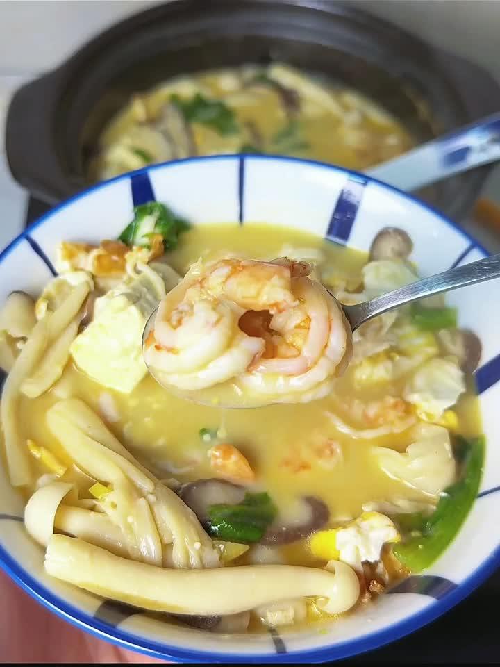 鲜美三菌汤,低脂暖胃又养生!