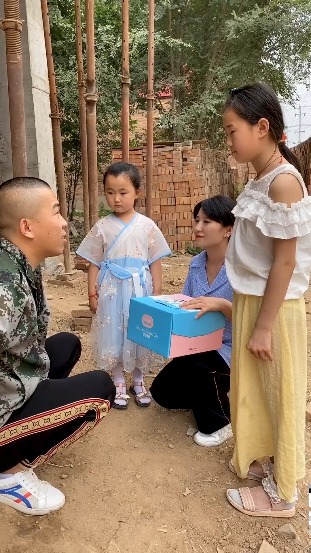 爸爸，谢谢你，为了家庭你辛苦了