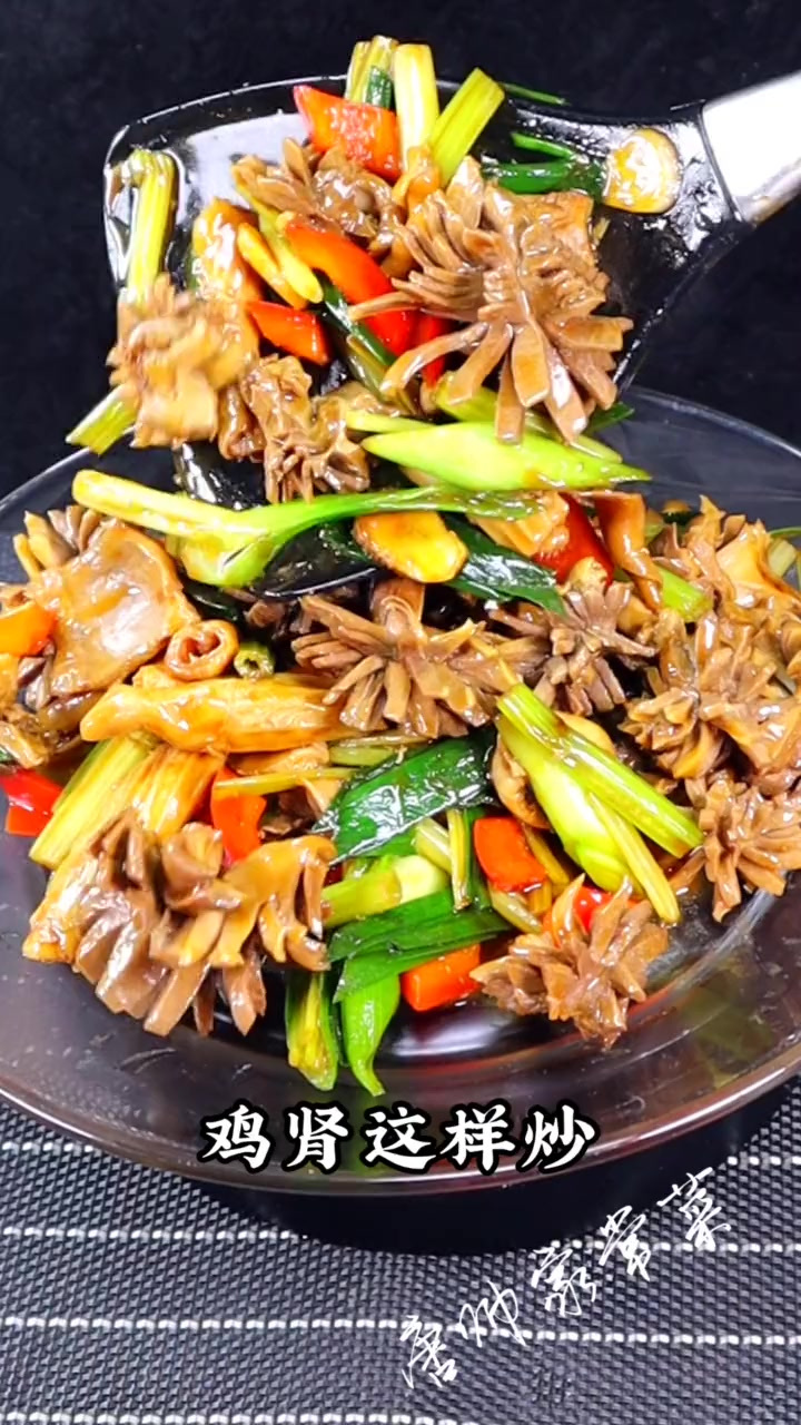 鸡肾这样做，你要提前多配一锅米饭