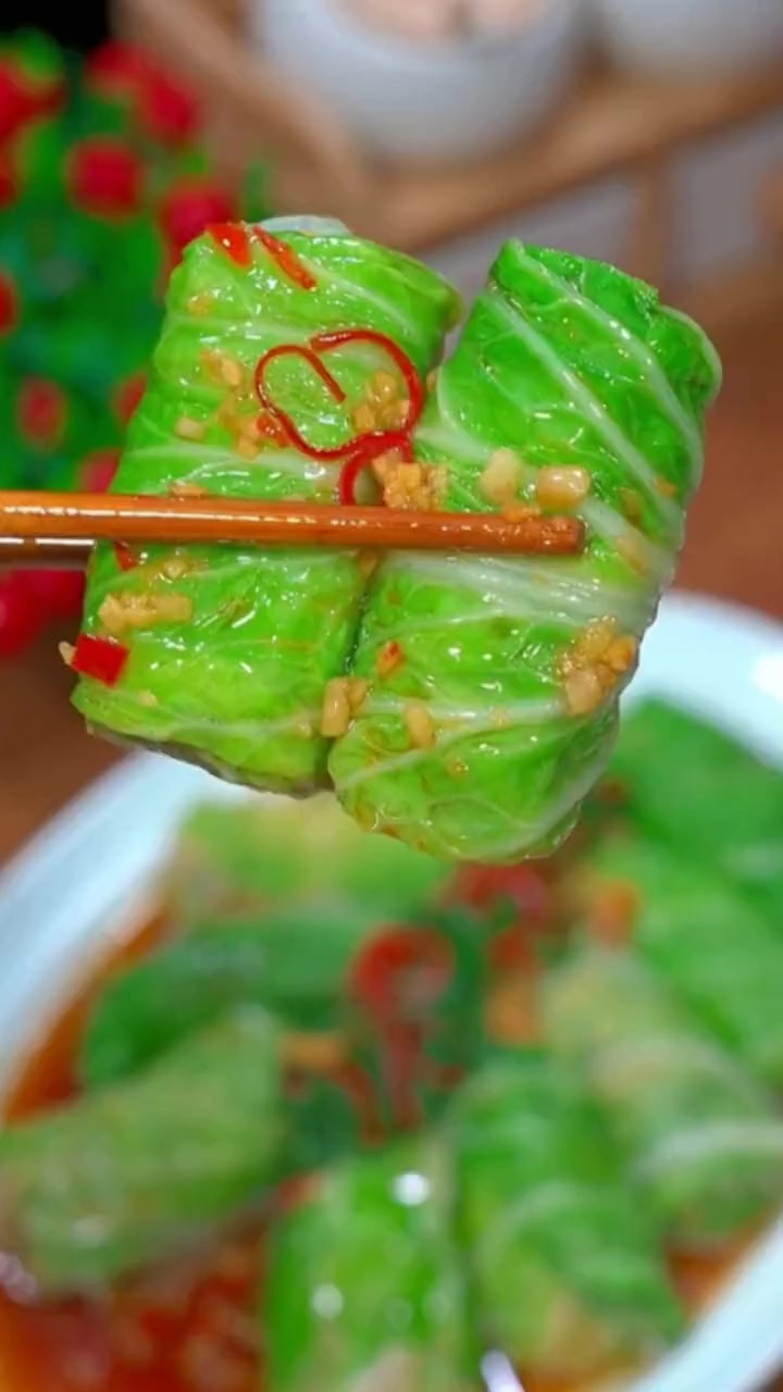 八道年夜饭餐桌上必备的家常菜，全家人都赞不绝口，挑食的孩子都