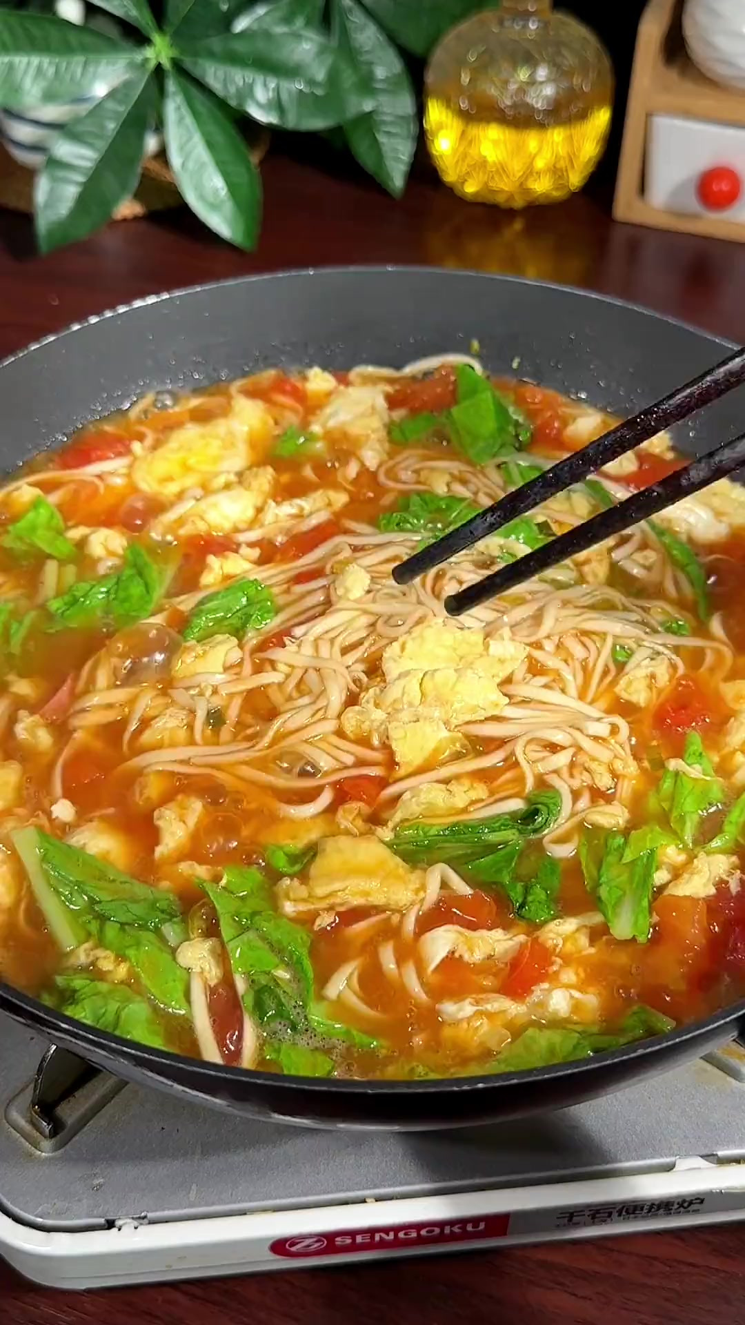 以后想吃番茄鸡蛋面，你就这样做，汤酸浓郁特别好吃