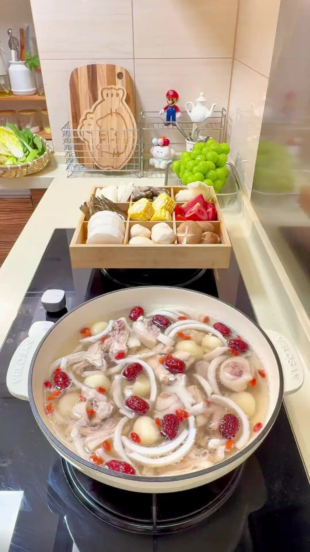 在家做饭｜ 宅家吃椰子鸡火锅幸福感拉满~ 今日菜单