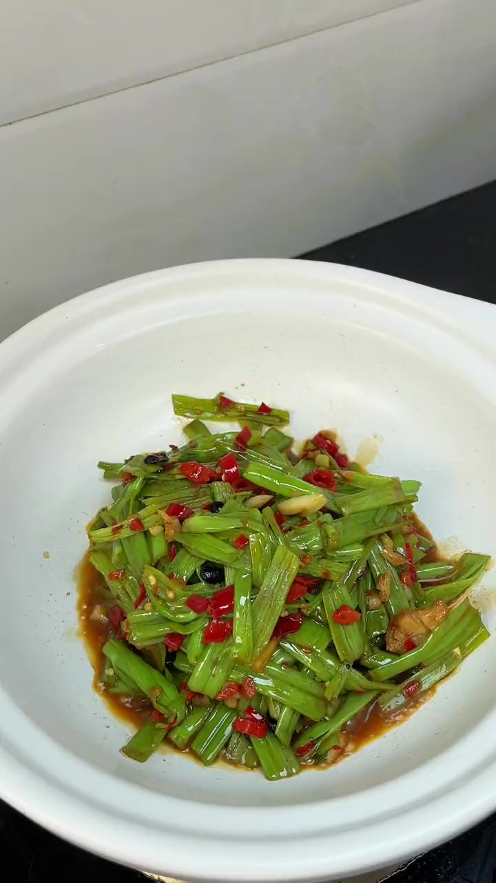 空心菜梗是江西人拒绝不了的一道菜
