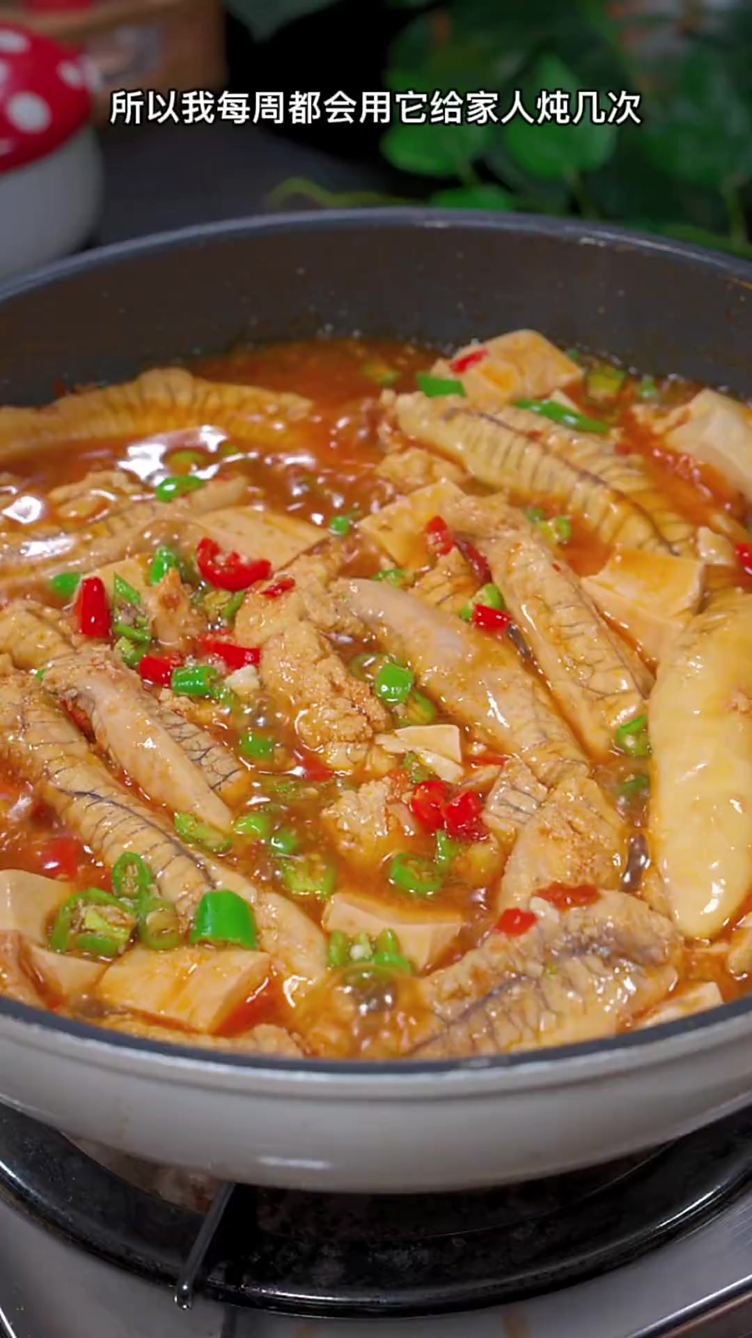 这个洄游季的黄花鱼籽真的很鲜美，用鱼籽烧豆腐，又鲜又嫩又下饭