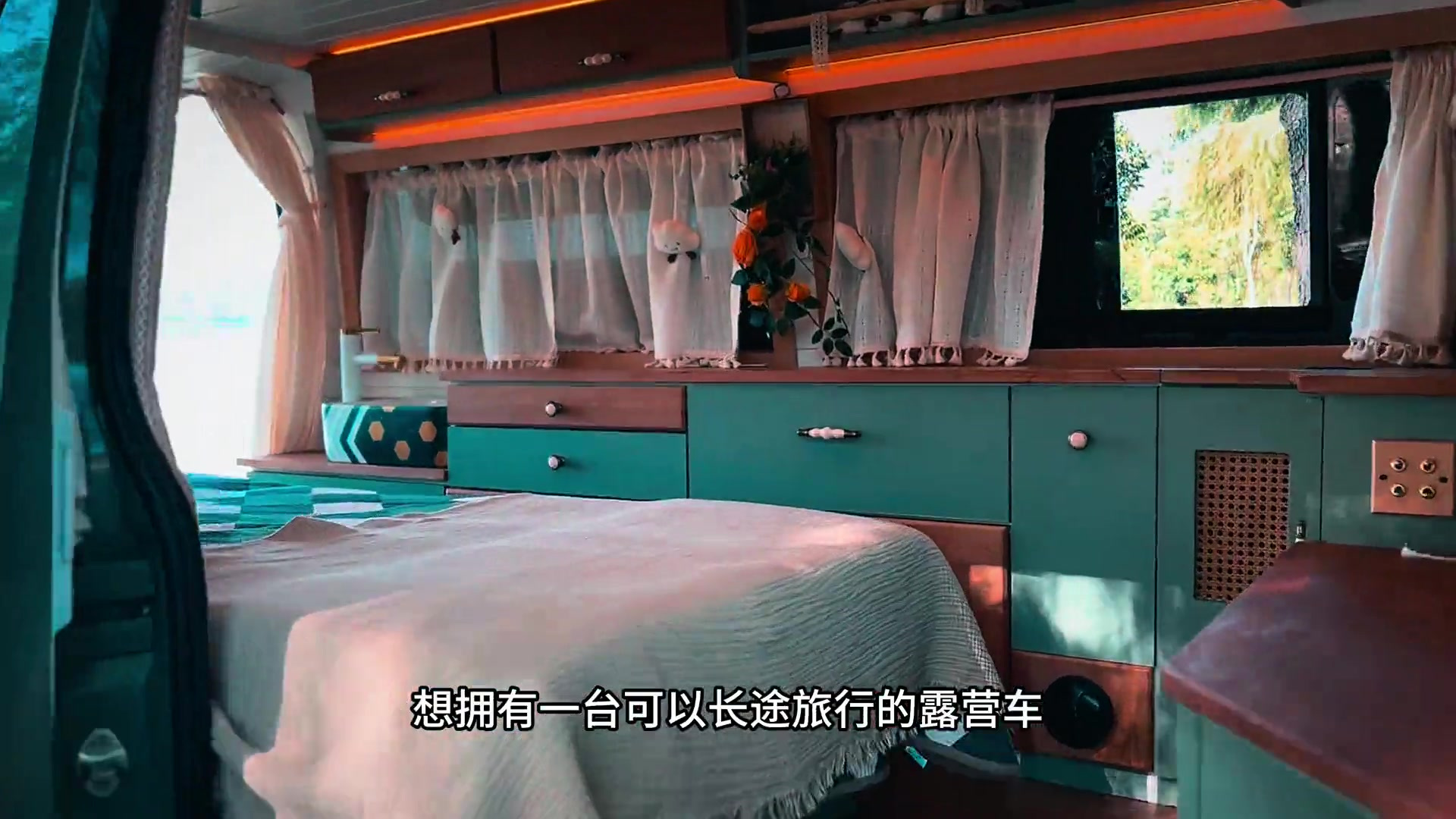 大型面包车和轻客类车型，你会怎么选择呢