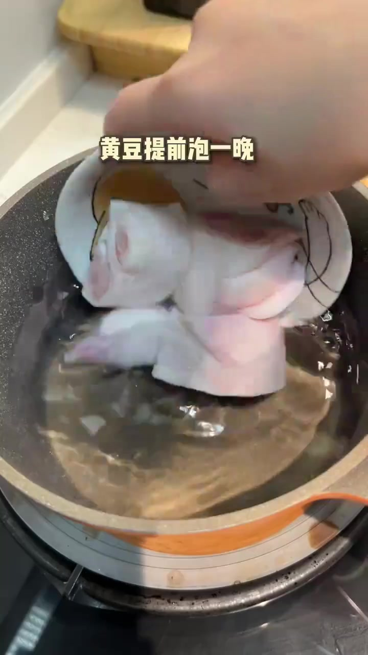 四款春季补钙营养炖汤｜抓住长高黄金季节