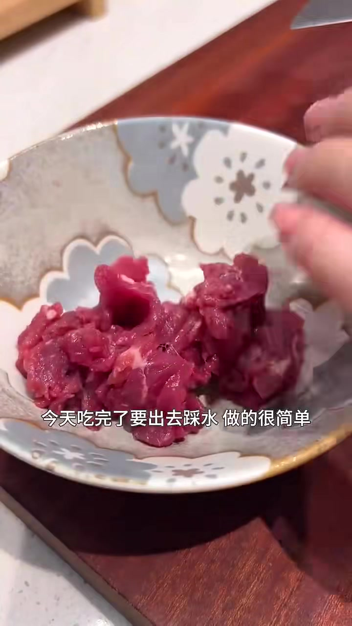 巨下饭的番茄牛肉滑蛋饭