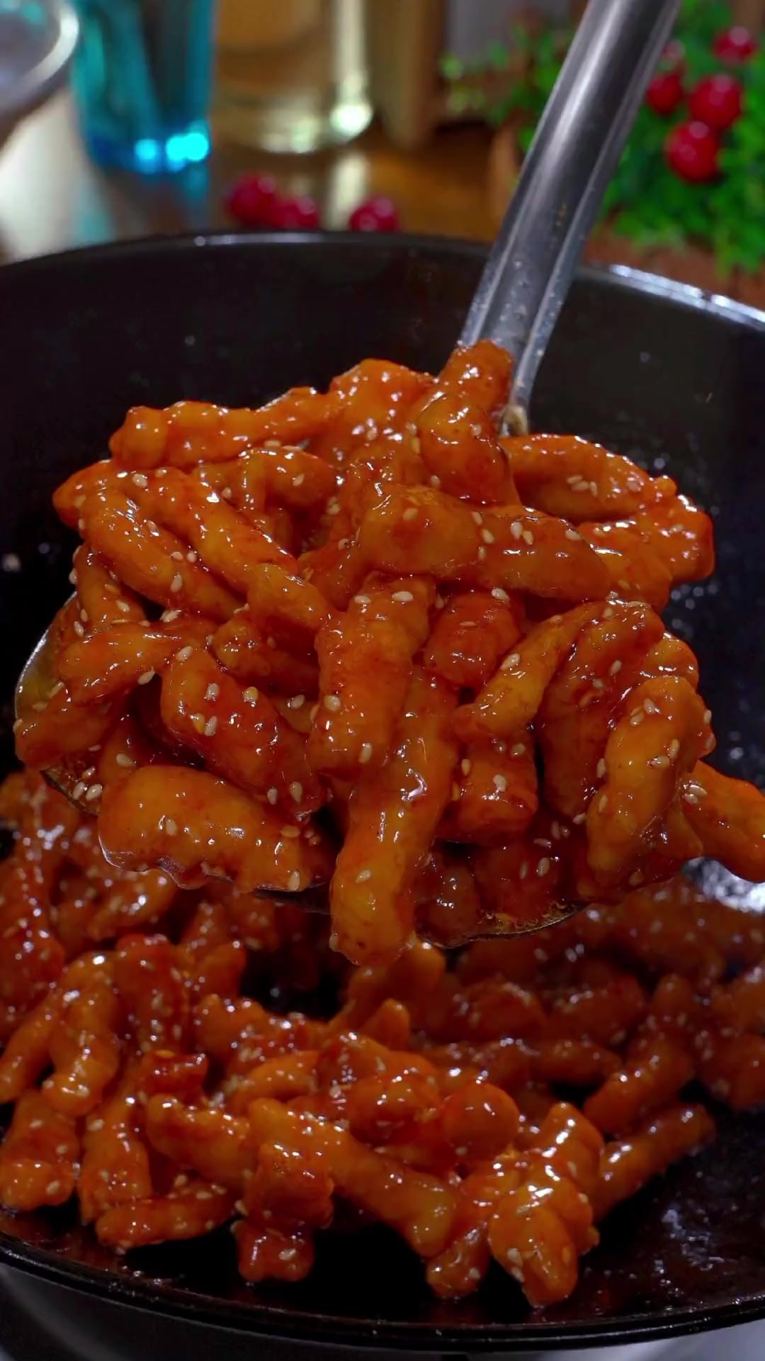 酸酸甜甜的糖醋里脊，大人孩子都爱吃，做法还非常简单