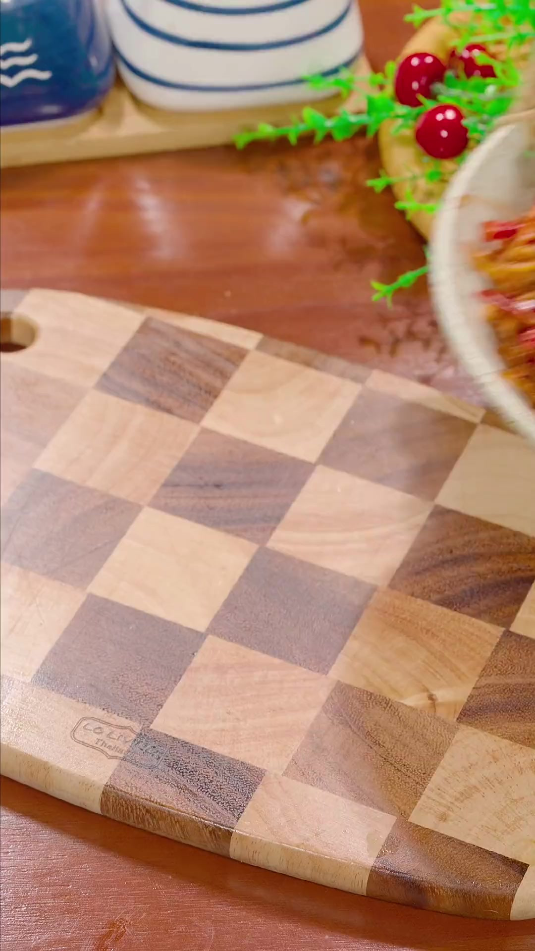 用鸡胸肉做的追剧小零食麻辣鸡丝，麻辣干香，看完你就学会了~