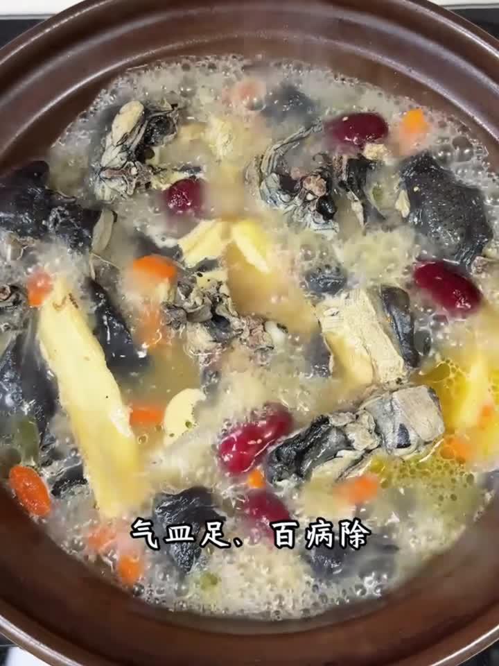 一碗乌鸡汤，养生功效超乎想象！