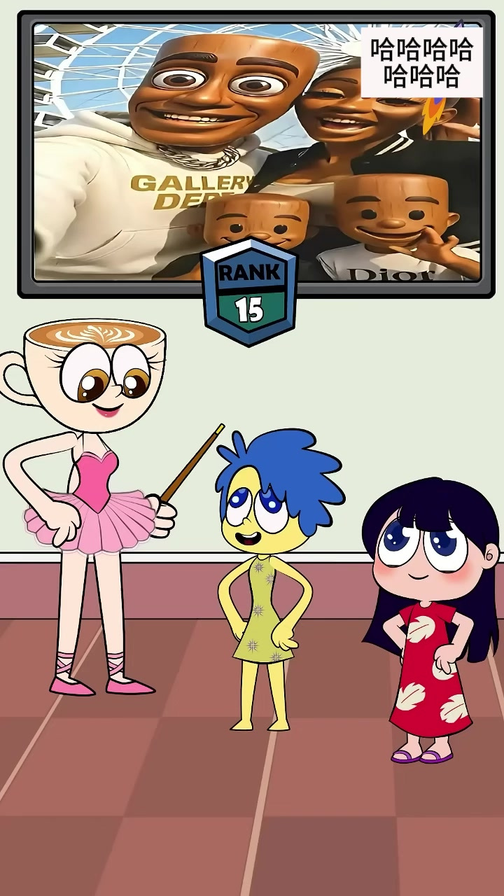 小美指着鲨鱼图片