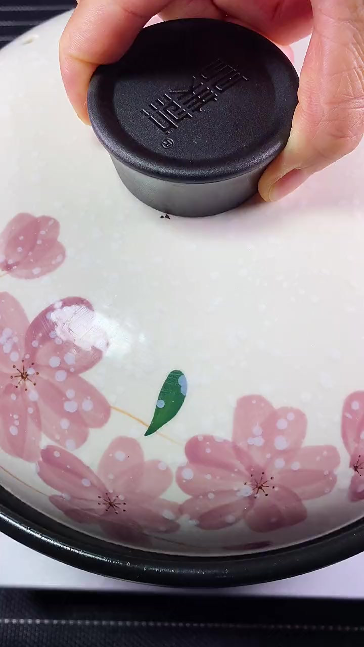 不用炒糖色，0失败的红烧肉20秒教会您，过年在家人面前露一手