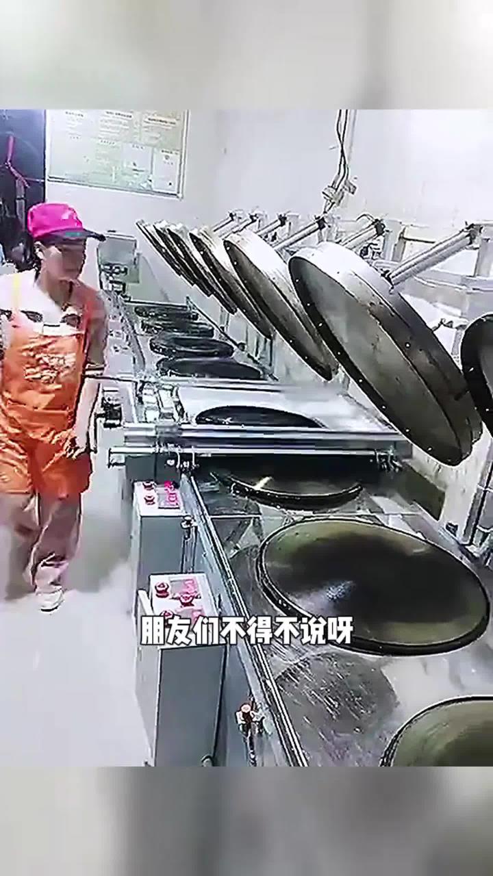 时代在进步科技在发展,半自动做煎饼