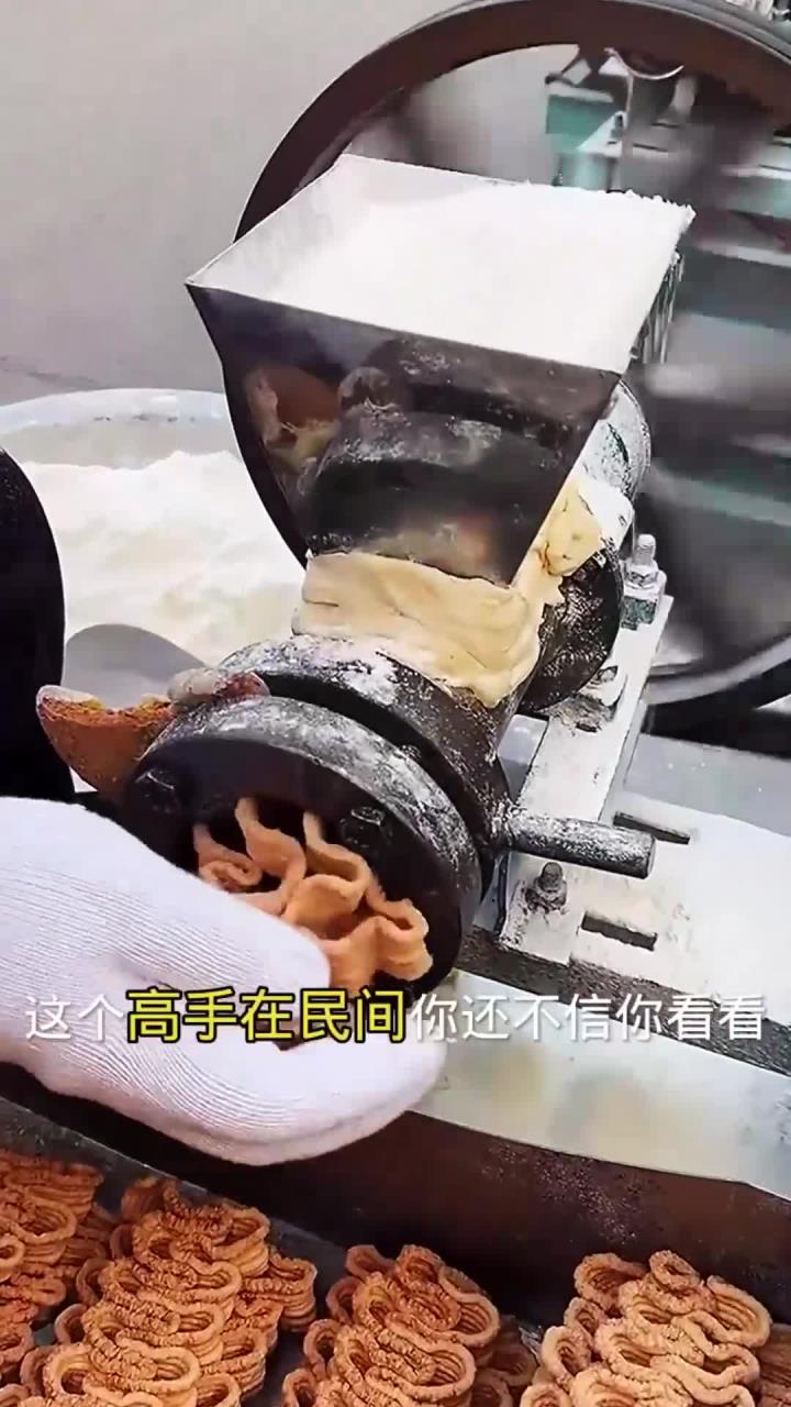 高手在民间,研究的爆米花机器