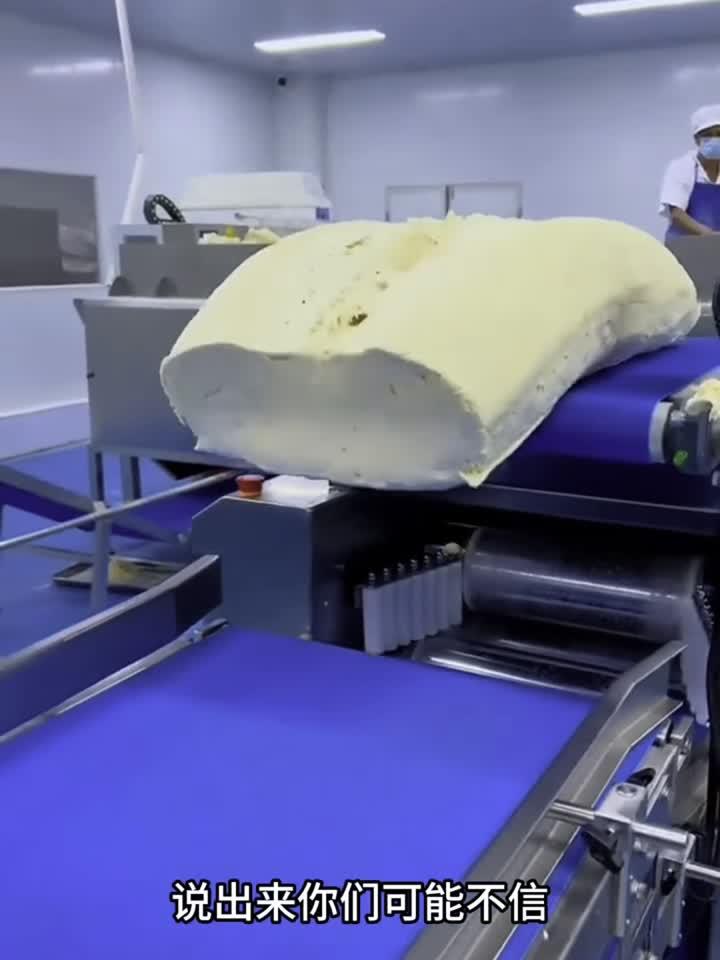 手抓饼全程都是机器制作太方便了