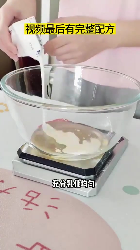 挑战用10￥烤盘做出完美蛋糕卷!