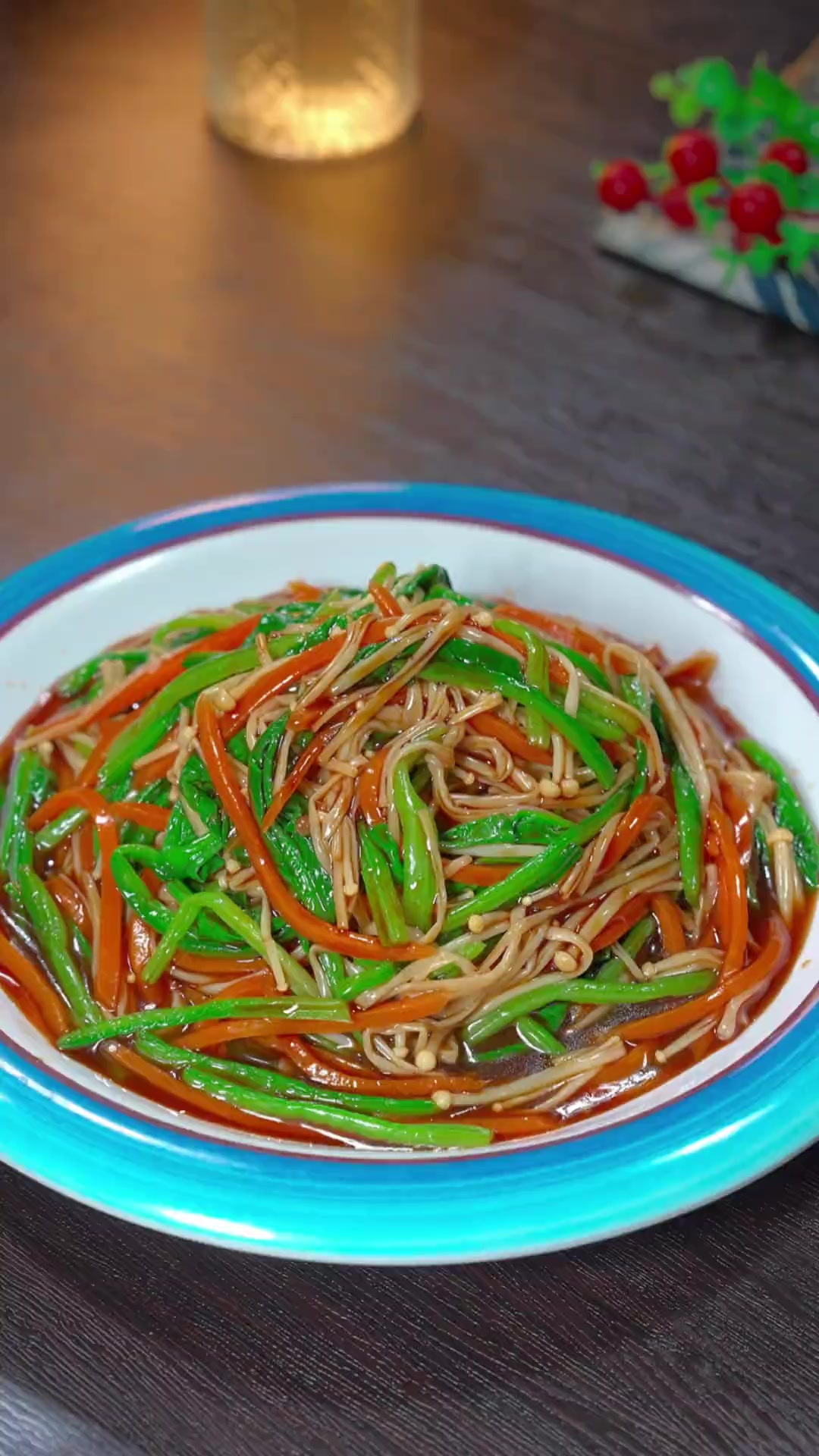 为了夏天能穿上漂亮的小裙子,晚餐我就吃这个凉拌菜