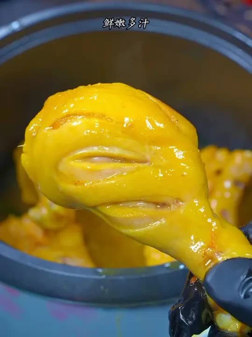 一周要吃七回的电饭锅盐焗鸡,新吃法,做法简单又美味,咸香入