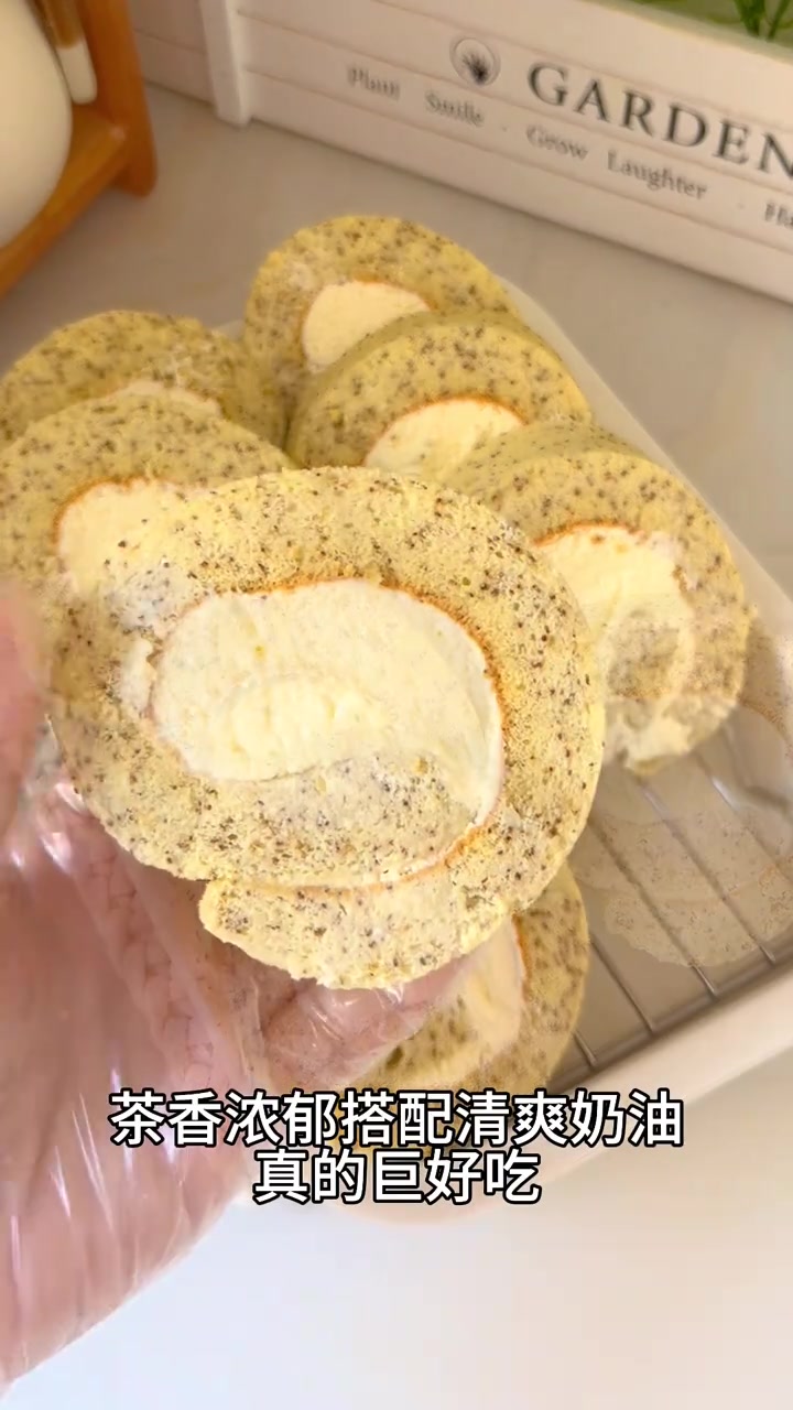 新手教程不开裂不回缩伯爵红茶蛋糕卷～ 鸡蛋5个 玉米