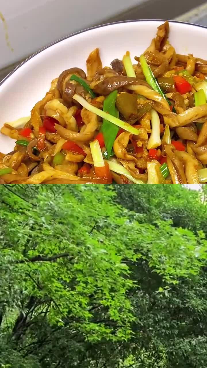 家庭欢聚 12 人桌,8 道炖菜鲜醇暖人心