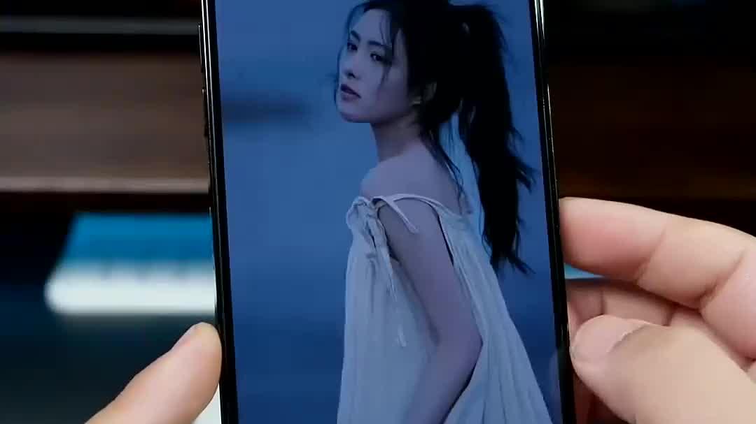 iPhone锁屏开屏自动更换壁纸教程，每次开屏都是惊喜