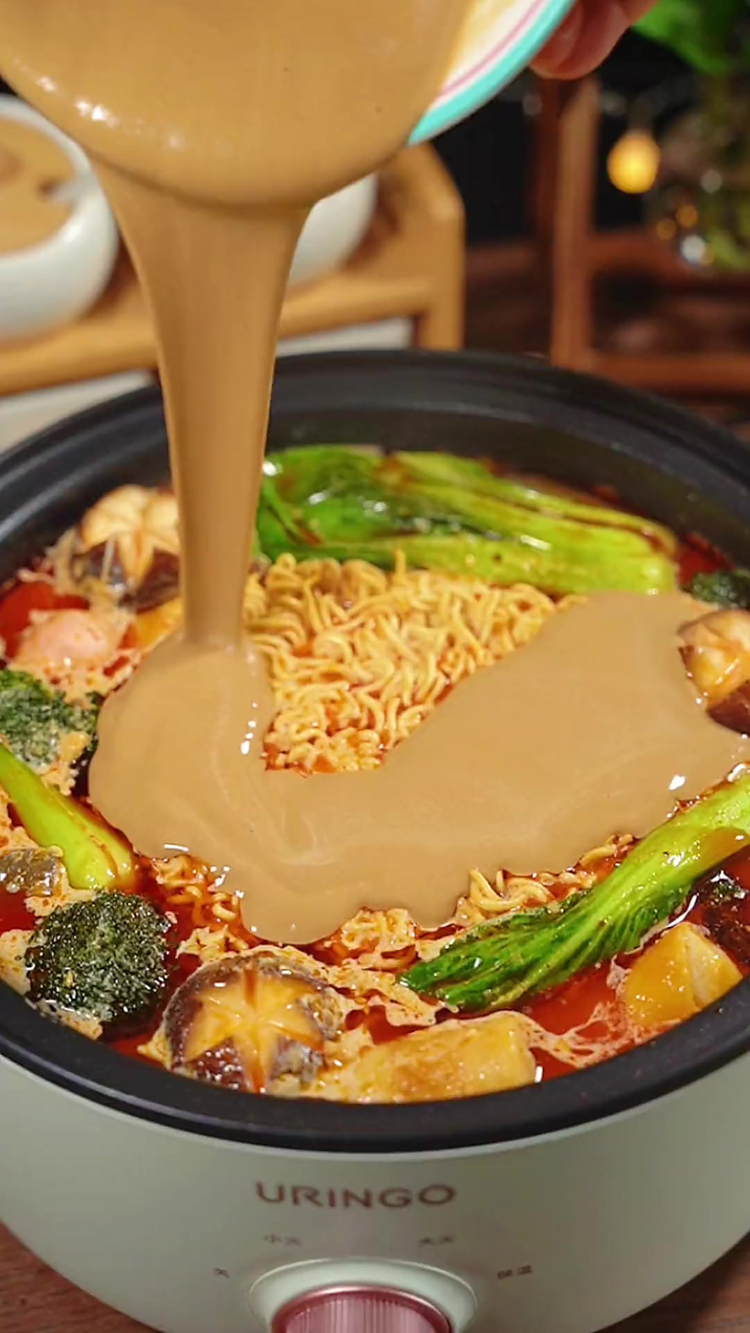 有手就会做的麻辣烫做法，真的不输外面卖的！巨好吃！