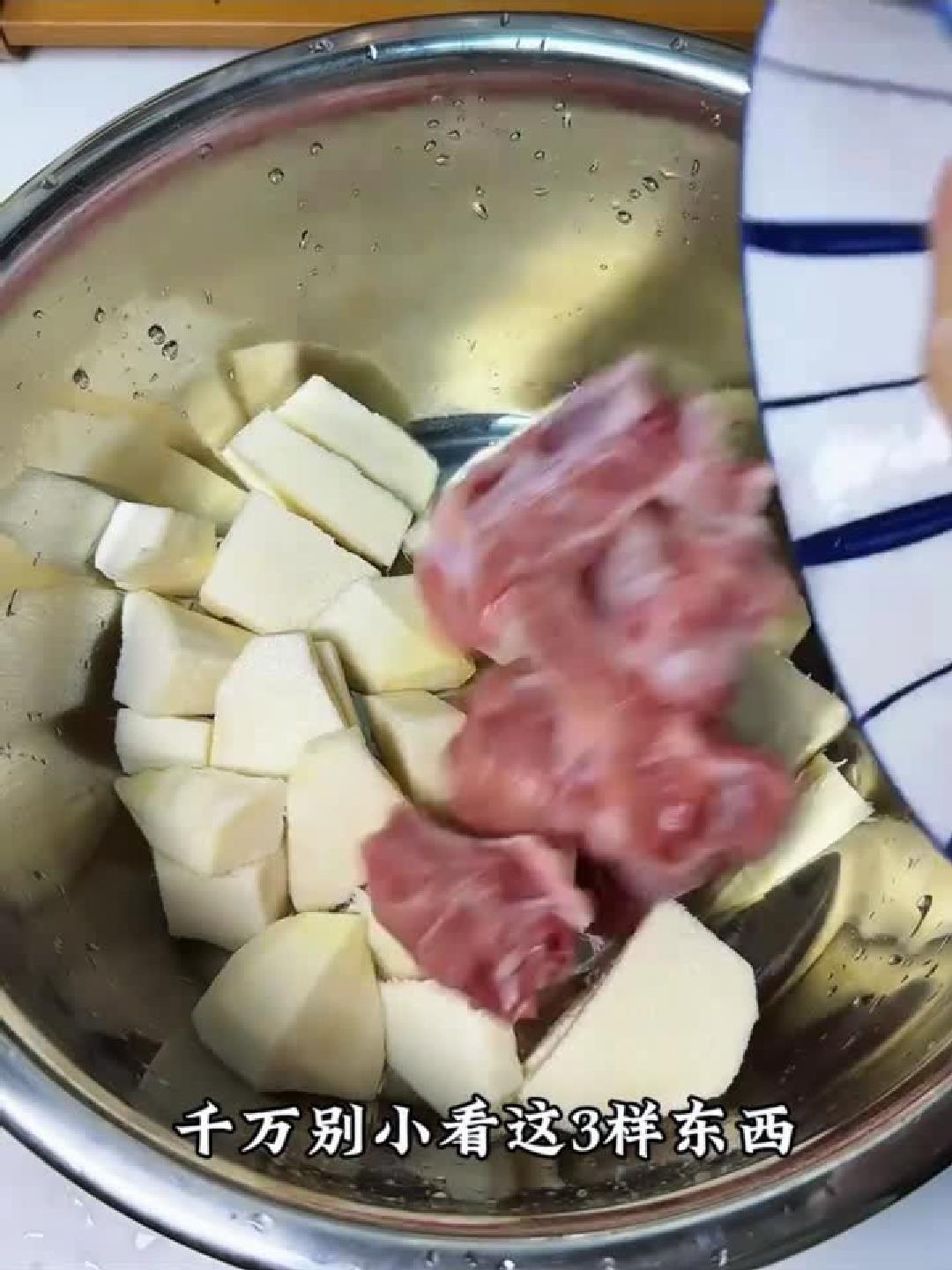 鲜掉眉毛!花螺笋炖排骨,一碗润透整个夏天