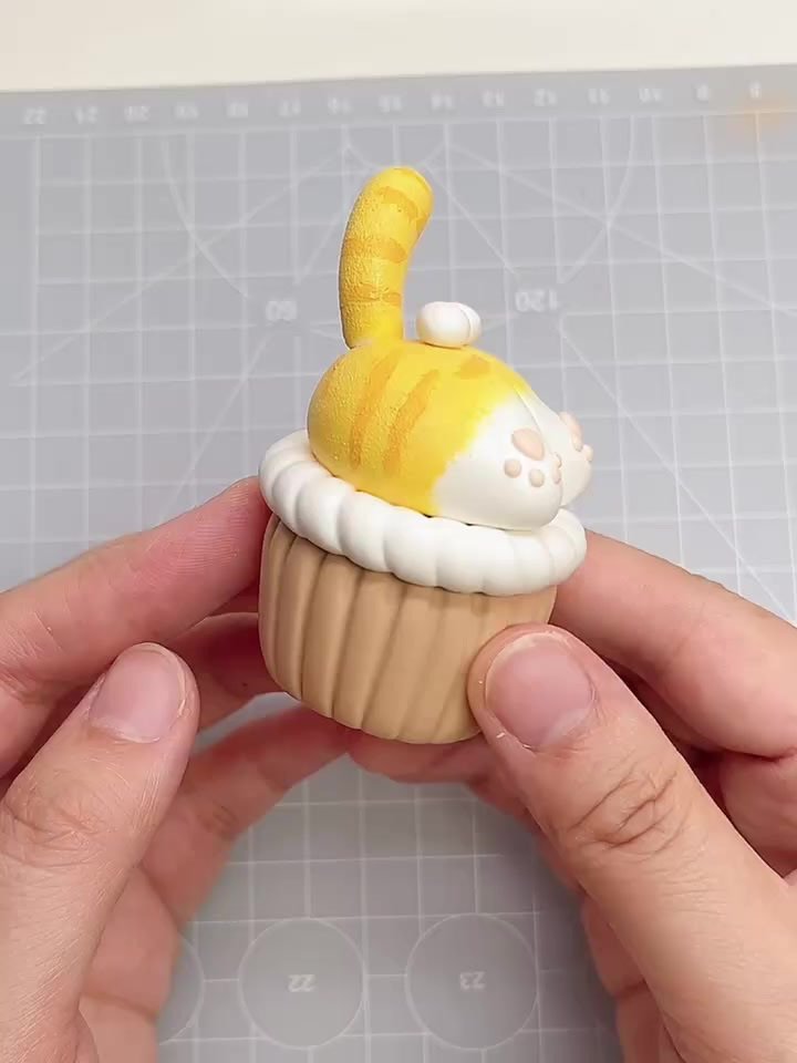 猫屁屁纸杯蛋糕～｜粘土教程