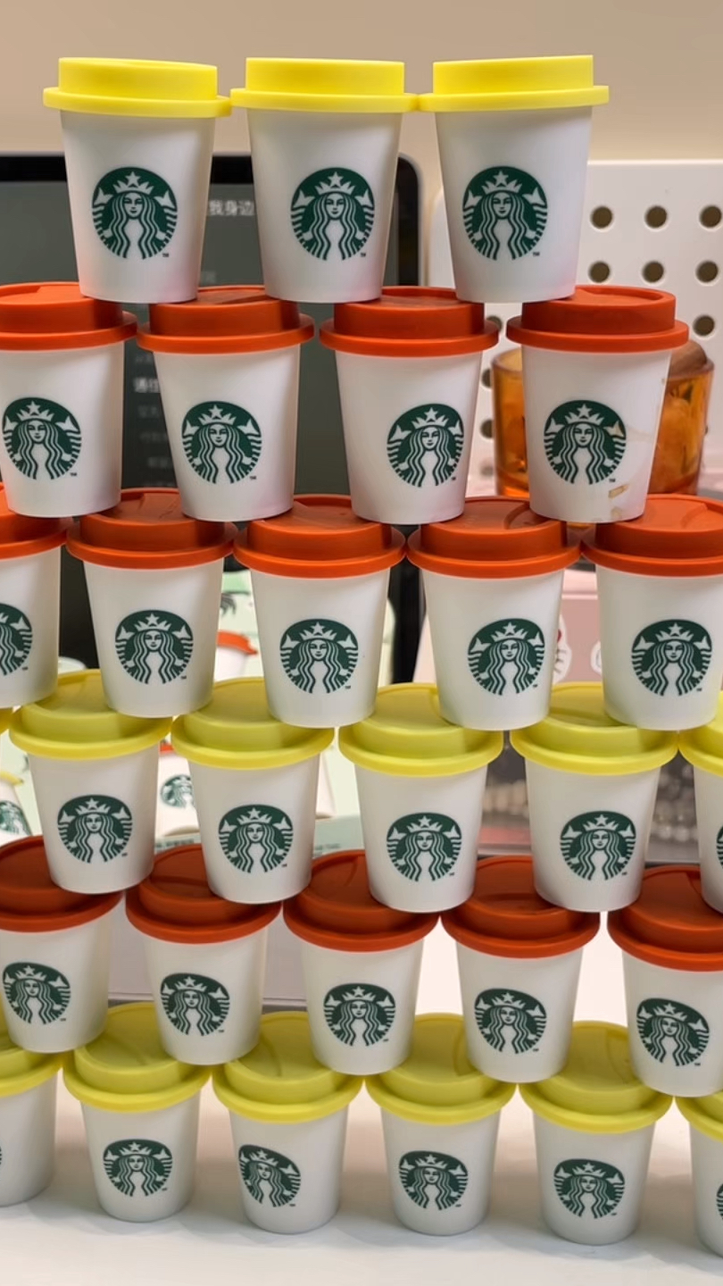 星巴克这个抱抱桶精品黑咖太符合我心意了～