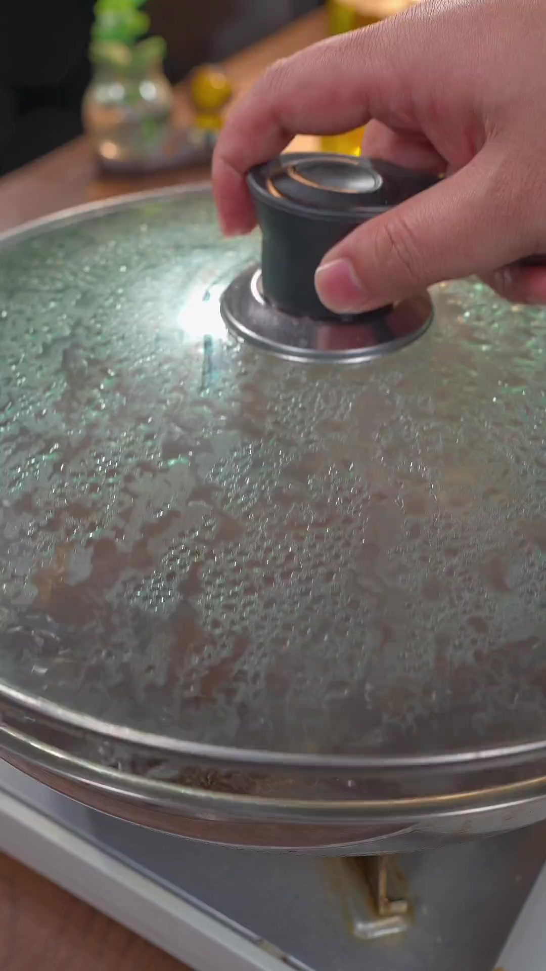 多做一些五香酱牛肉,在过年期间招待亲朋好友在好不过