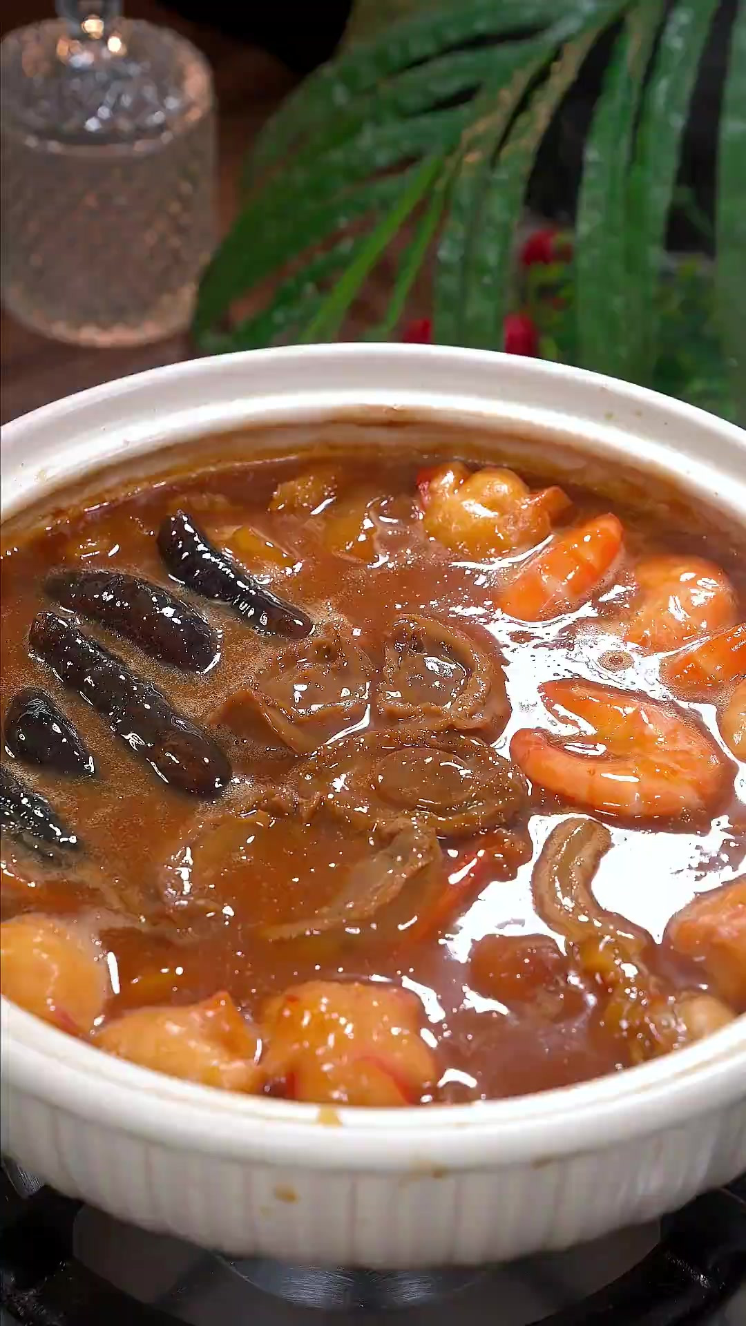 这个佛跳墙太方便了，味到很纯正，只要加热15分钟就可以吃了