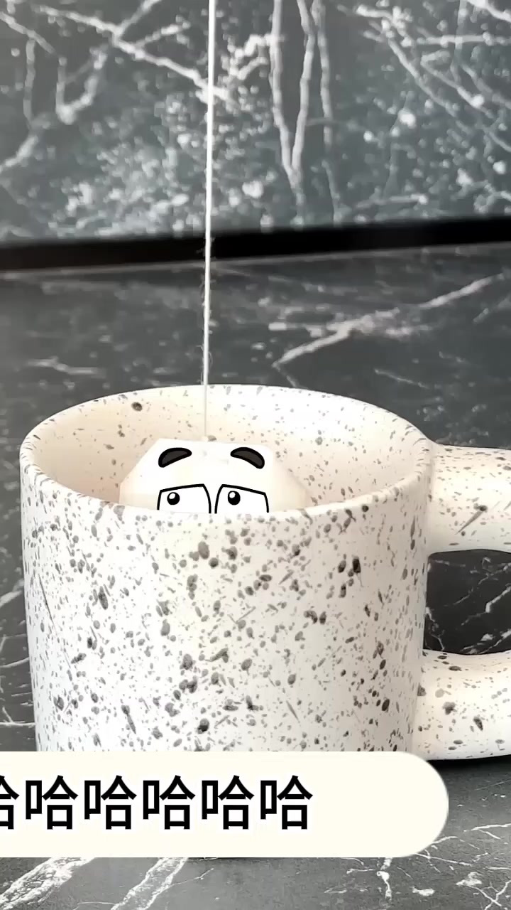 小玩偶的鸡蛋小游戏