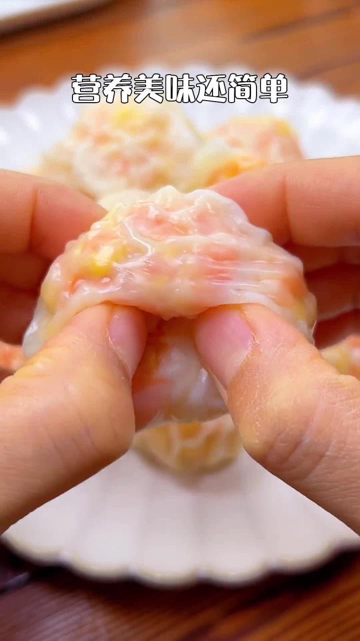 孩子正是长身体的时候，三天两头我就给他做这个虾仁包，做法简单超好吃宝宝辅食童美食