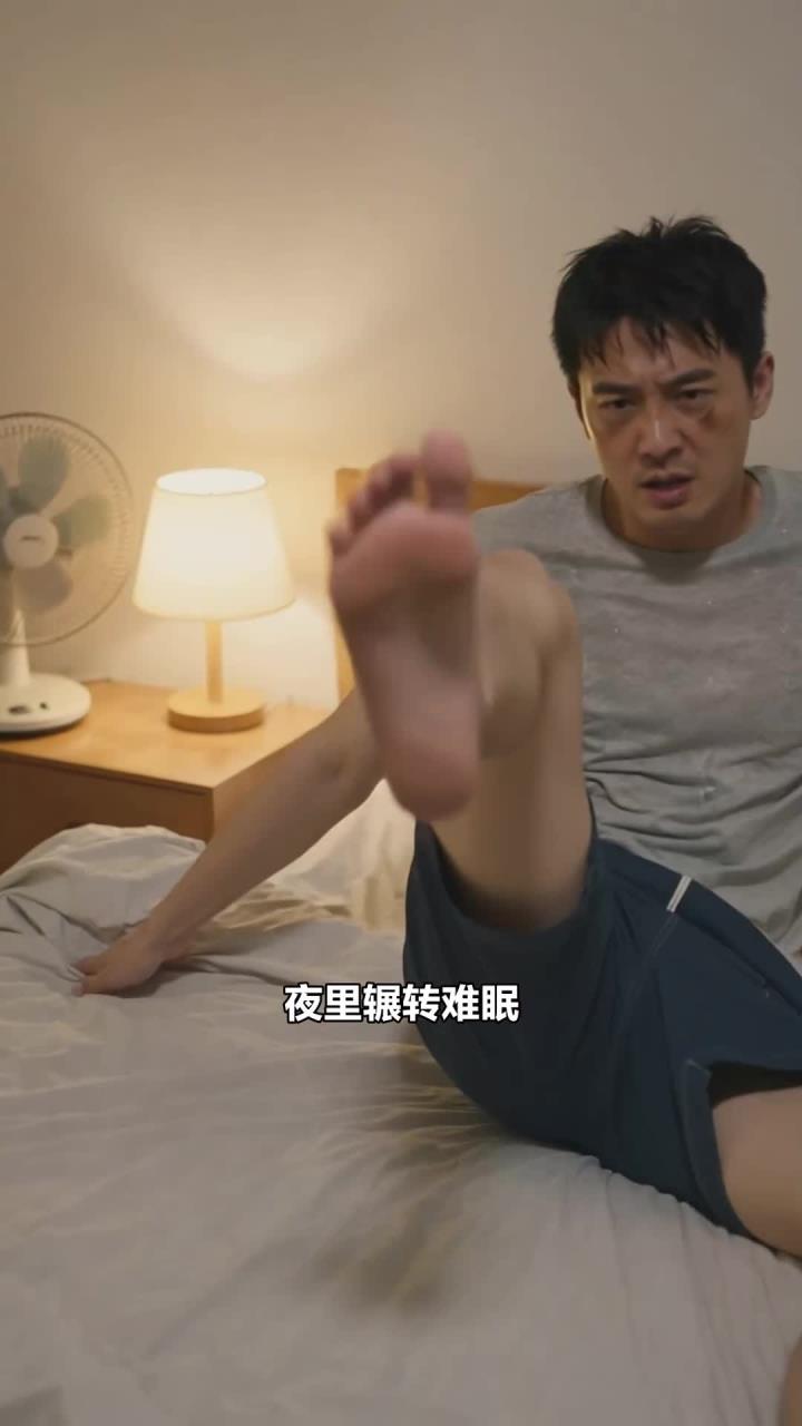 夏天常吃莲子百合粥,养心安神,改善心烦失眠