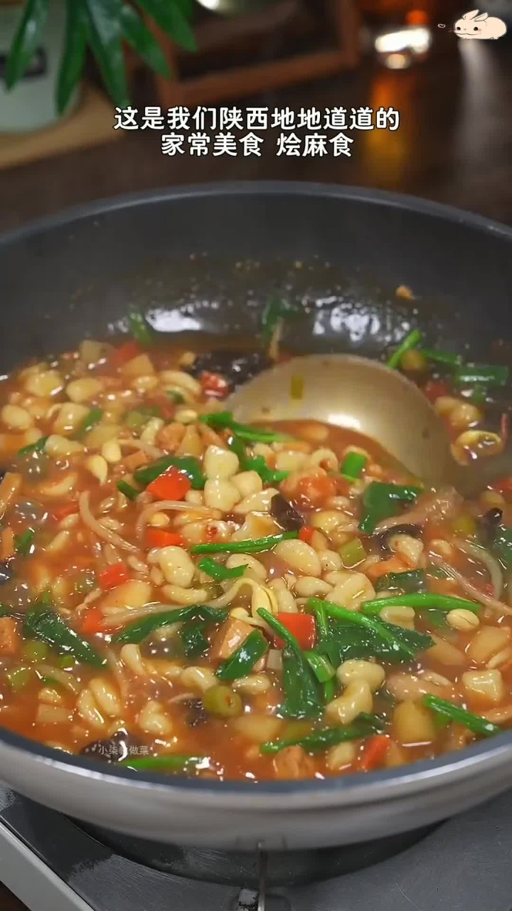 无法忘怀的陕西烩麻食,丰富配菜简单做法,绝对让你胃口大开!